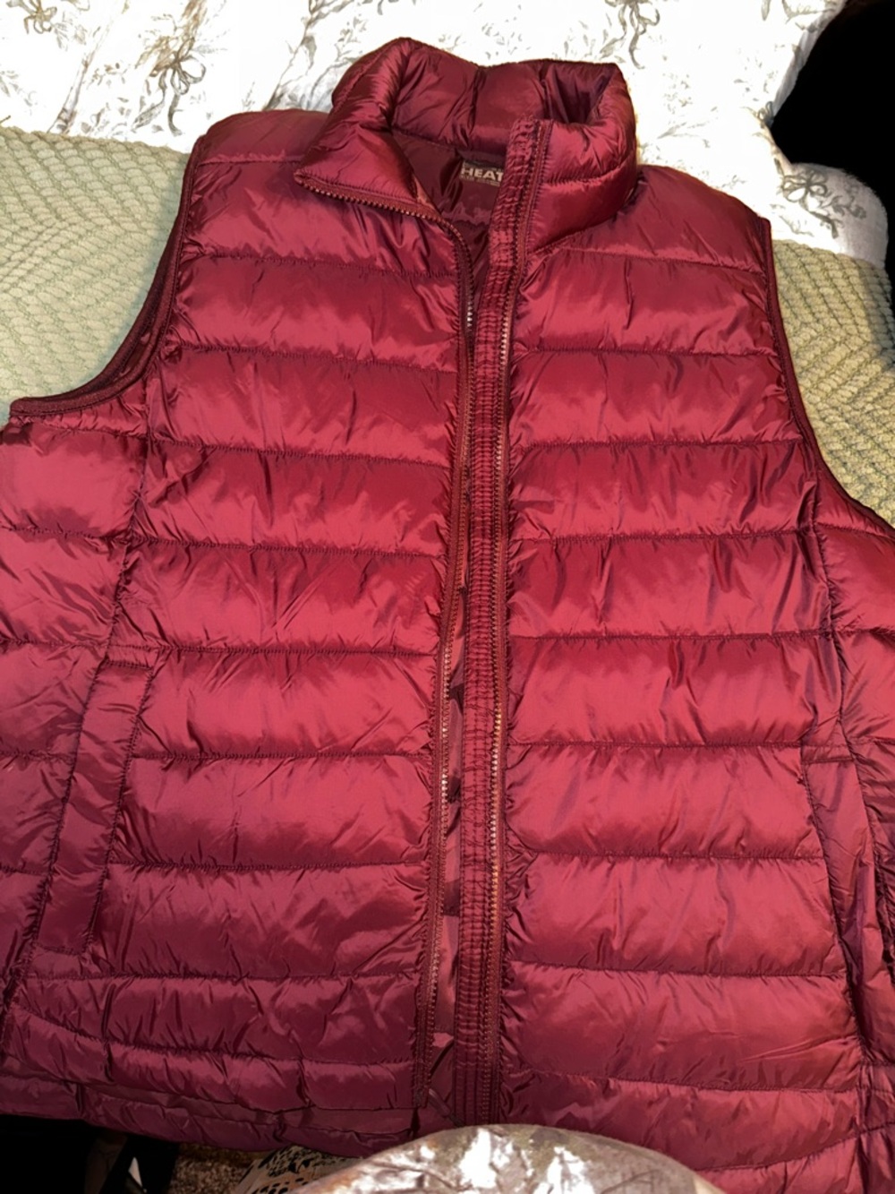 32 Degrees Heat Quilted Puffer Vest in Maroon